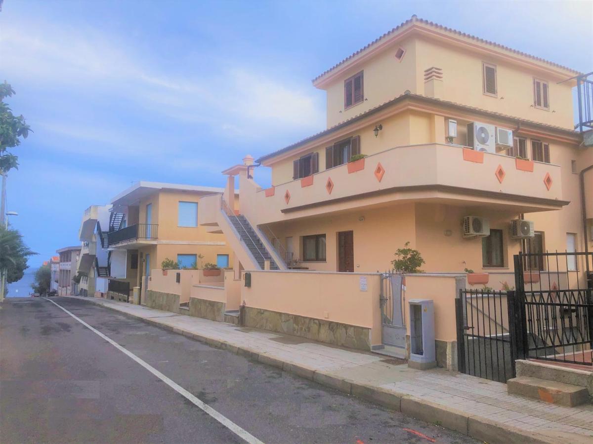 Apartment Conchiglie 2 Cala Gonone Luaran gambar