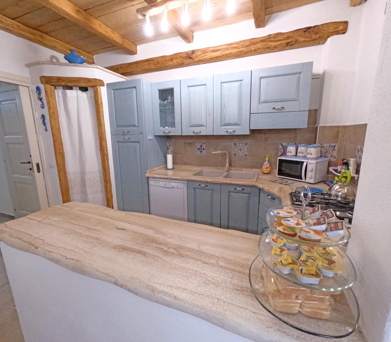 Apartment Conchiglie 2 Cala Gonone Luaran gambar