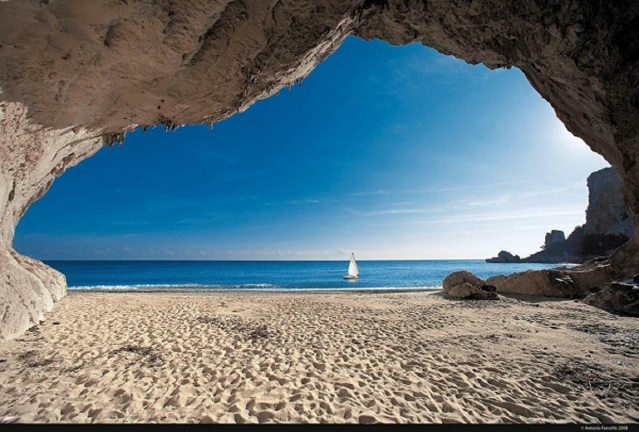 Apartment Conchiglie 2 Cala Gonone Luaran gambar